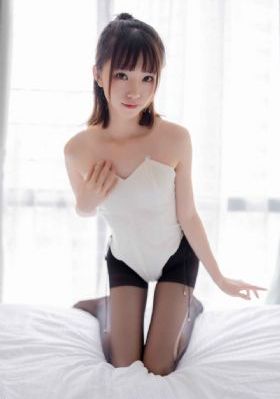 六月之蛇